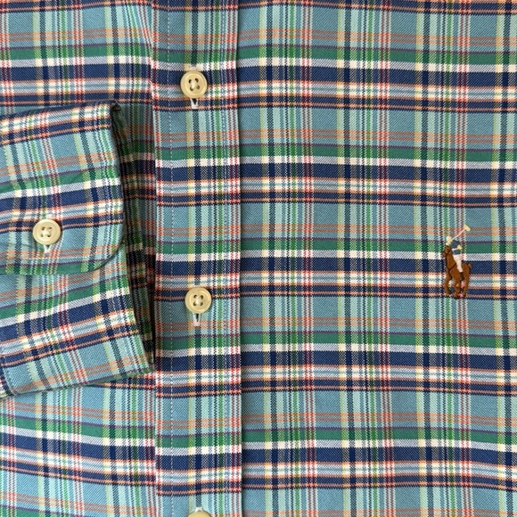 Ralph Lauren light blue button down size large - Picture 4 of 5